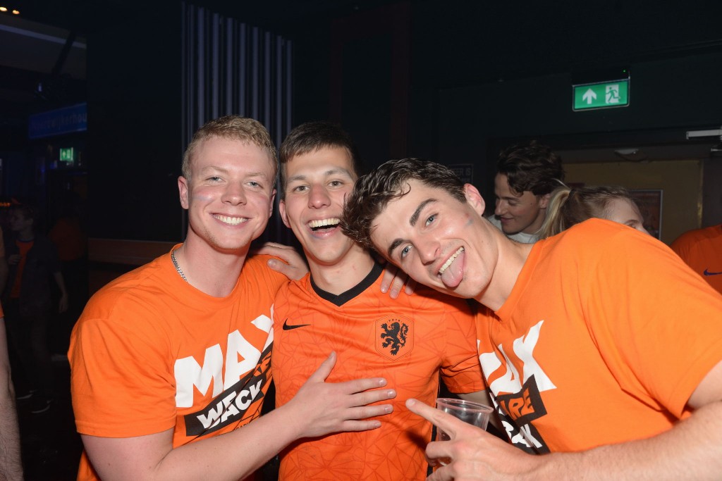 ../Images/Koningsnacht 2022 in VdG 442.jpg